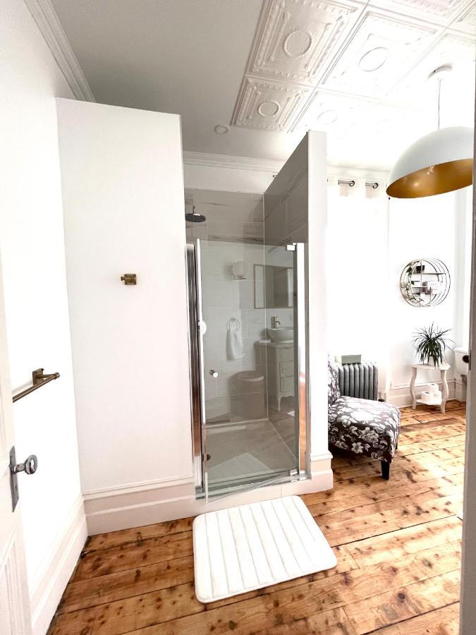 Bed and Breakfast La Demeure Du Capitaine Neuville Экстерьер фото