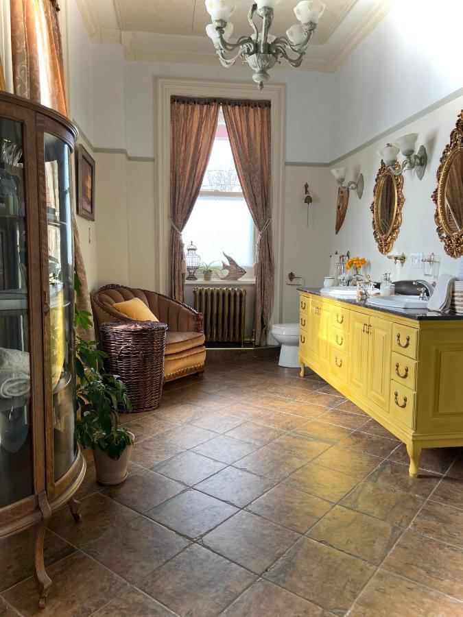 Bed and Breakfast La Demeure Du Capitaine Neuville Экстерьер фото